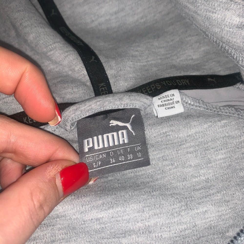 Puma Sweatshjrt - Picture 4 of 4